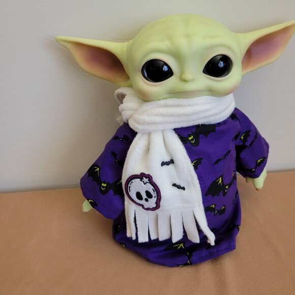 Spooky Bats 2pc Halloween Outfit/scarf set for 11" Mattel Child Grogu Yoda dolls - Picture 4 of 9